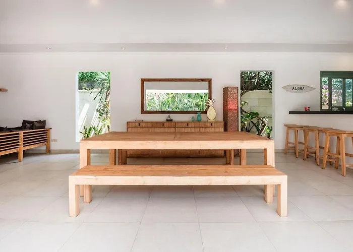 Olisa Indah Villa *