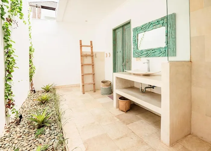 Villa Olisa Indah *